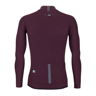Het Parentini UNICA Lange mouwen fietsshirt is gemaakt om te genieten van de tussenseizoenen en is het favoriete item van onze community geworden om zich aan te passen aan veranderende temperaturen en rijomstandigheden. 

De zacht geborstelde stof in combinatie met een 4-way stretch maakt het een zeer comfortabel fietsshirt dat zacht aanvoelt op de huid.