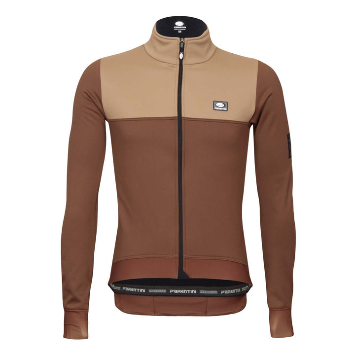 De Parentini Unica Winter fietsjas Dark - Clay, gemaakt van innovatief Windtex® membraan, biedt optimale bescherming tegen winterse elementen. Lichtgewicht, wind- & waterdicht, met fleeze voering voor warmte. 100% handgemaakt in Italië voor racefiets, gravelbike & mountainbike.